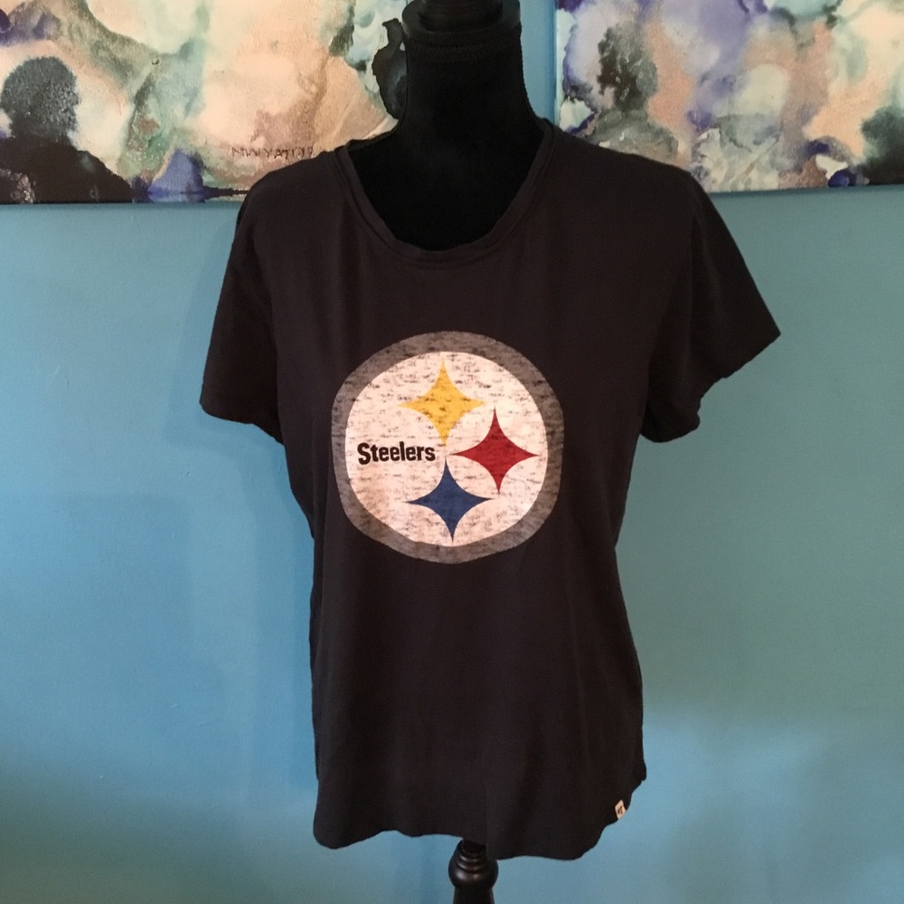Pittsburgh Steelers Distressed Logo Tee